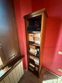 Colonna in legno 5 ripiani