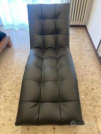 chaise longue