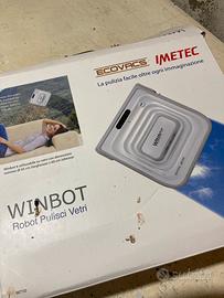 Robot pulisci vetri automatico.