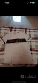 T shirt guess