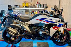 BMW R 1300 RS PERFORMANCE