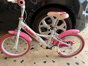Bicicletta per bambiba