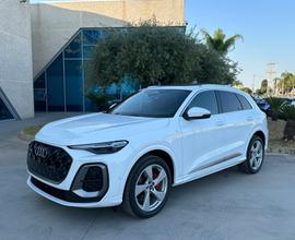 Audi Q5 Sline quattro possibilità noleggio no scor