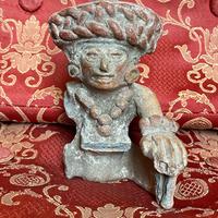 Antica scultura statua terracotta arte precolombia