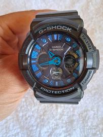 Orologio Casio G-Shock GA-200SH-2A 