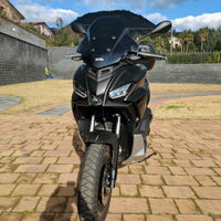 Aprilia SR GT 200