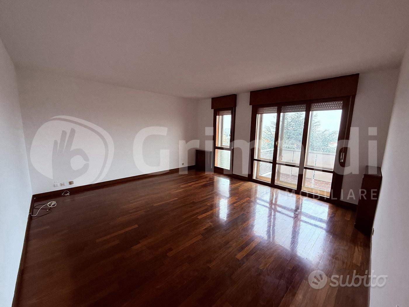 Apartment in Padova, Cave - Vista 2