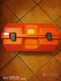 custodia rigida per gps