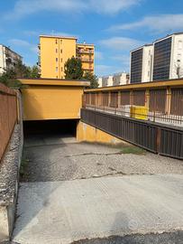 Garage via Magazzini Generali