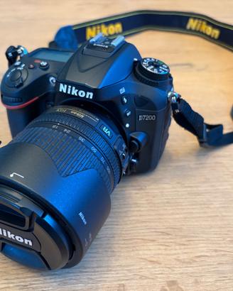 Nikon D7200 Kit Completo: 3 Lenti, Flash, Borsa