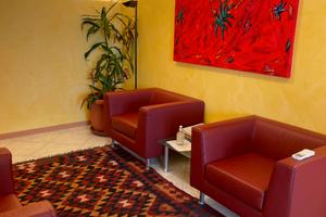 Stanza riservata uso ufficio-studio