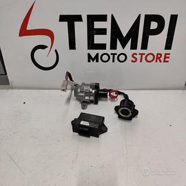 Commutatore con centralina e chiave Majesty 400 (d