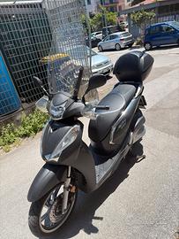 Honda SH 300