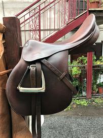 Sella inglese porta selle e chaps
