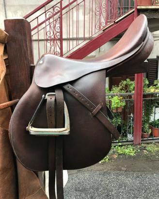 Sella inglese porta selle e chaps