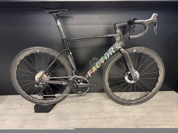 FACTOR Ostro VAM 2.0 Shimano Ultegra di2 tg. 54