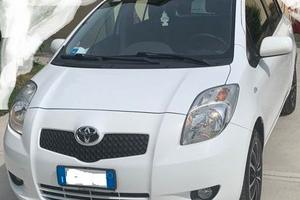 TOYOTA Yaris Neopatentati