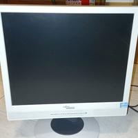 Monitor PC con audio integrato 