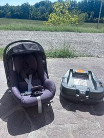 Set Ovetto+Base Isofix per auto