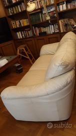  divano in pelle vera   