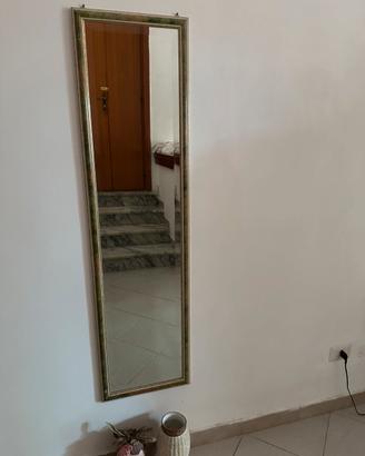 Specchio antico da parete verticale con cornice