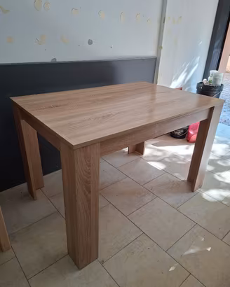 Tavolo da pranzo legno truciolato