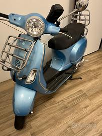 Vespa 125LX