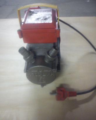pompa  Rover