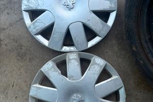 Coppia copri cerchi Peugeot 107