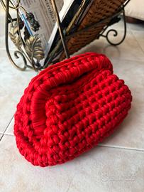 Borsa crochet rossa