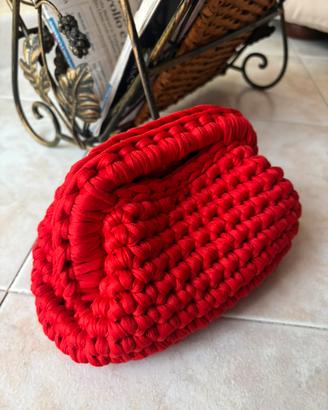 Borsa crochet rossa