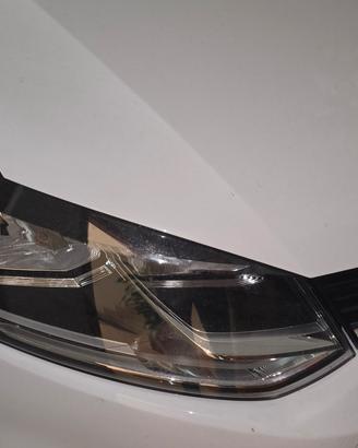 faro originale volkswagen polo 2014