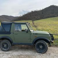 Suzuki Samurai sj410