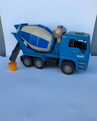BRUDER 02744 Betoniera