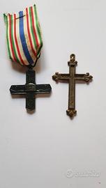 medaglia di guerra e altra croce