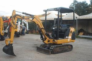 MiniEscavatore usato CATERPILLAR 301.6
