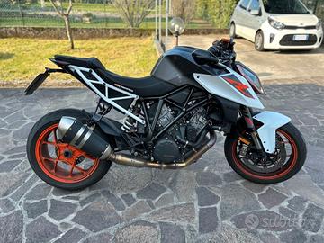 KTM 1290 Superduke R - 2018 - 23.000 km