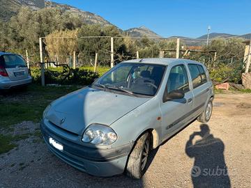 Renault Clio 1.2 cat 3 porte RT