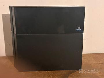 PlayStation 4 funzionante 