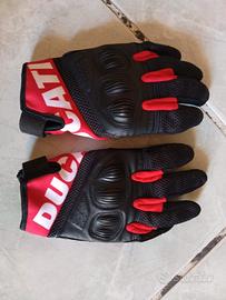 Guanti Ducati