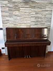 Pianoforte Petrof Verticale