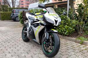 CBR 600 RR