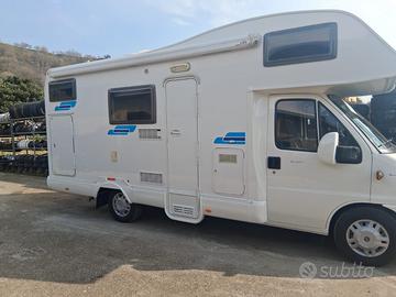 Camper fiat mansardato