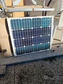 Pannello 40 W e regolatore  ricarica  300 W