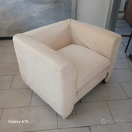 Poltrona sfoderabile 
