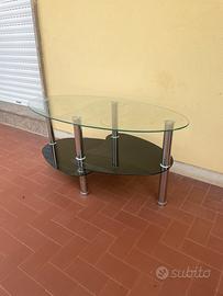 Tavolo in vetro