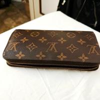 Portafoglio Louis Vuitton modello zippy