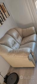 Divano 2 posti ecopelle beige