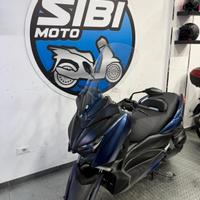 Yamaha X-Max 400