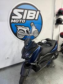 Yamaha X-Max 400